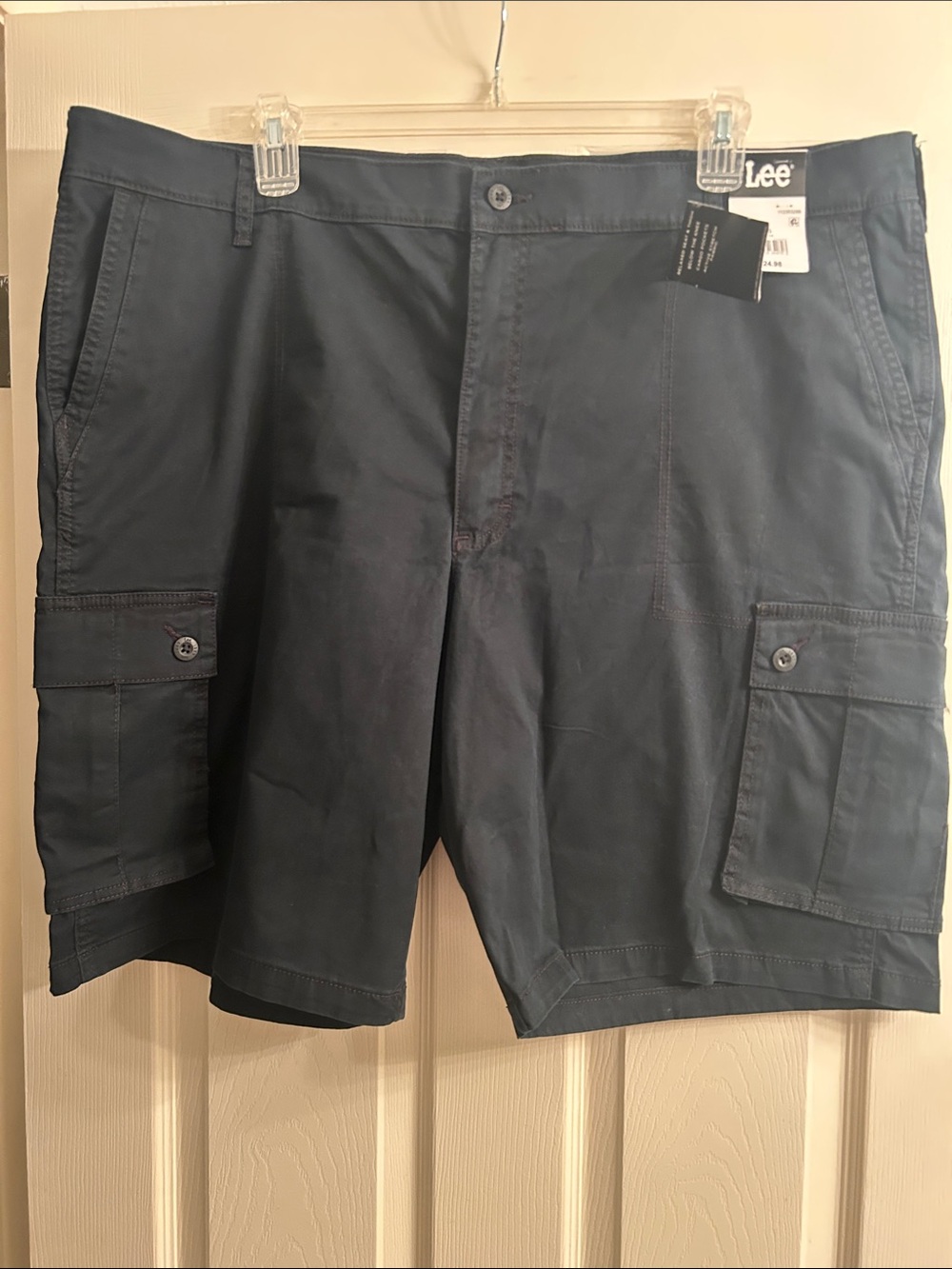 Lee Men’s Dark Black Cargo Shorts